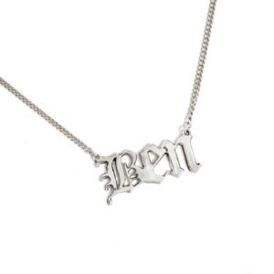 שרשרת כסף שם