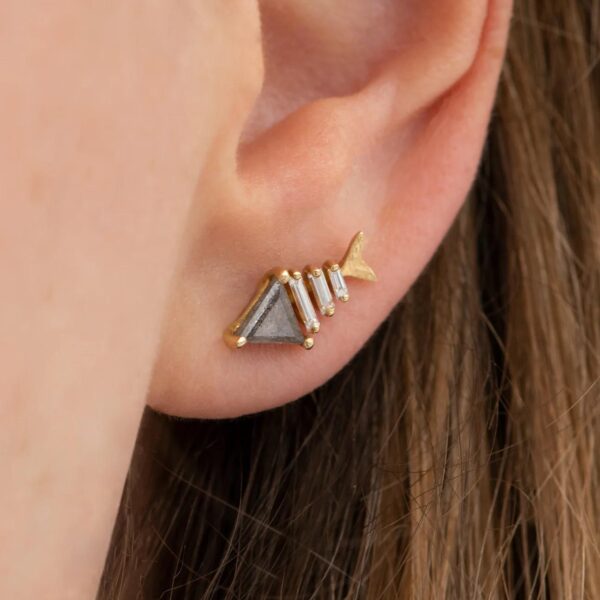 14K gold fish earring with integrated diamonds