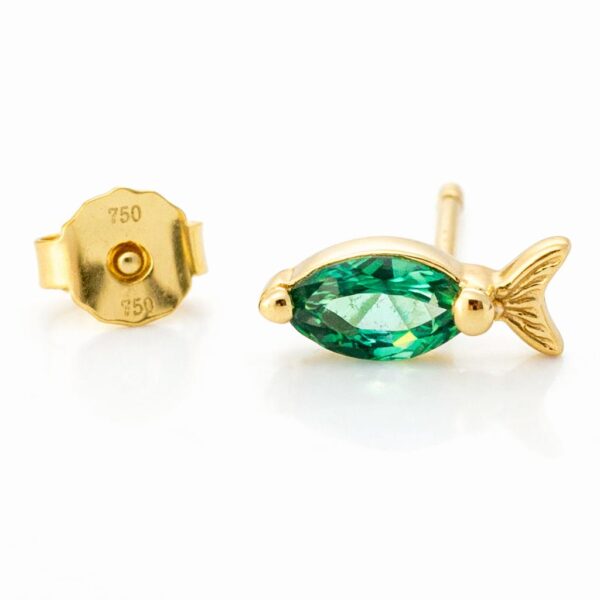 עגיל דג מזהב 14 קראט בשיבוץ אמרלד